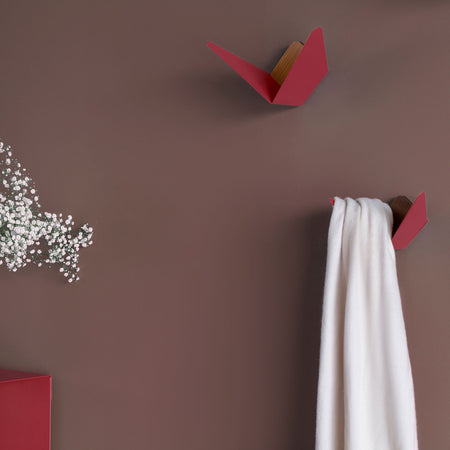 Garderoben und Kleiderhaken | UMAGE | "Butterflies" Mini Wandhaken – Ruby Red -  von UMAGE online kaufen bei LIVINGforme.