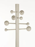 Jason Garderobe in Beige, Detail