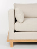 Blossom Sofa in Sand/Eiche, Detail