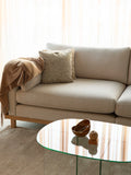 Linea Couchtisch Glas Transparent im Raum