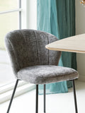 Roanne Esszimmerstuhl grau, schwarze Beine Esszimmerstuhl Living Nordic
