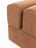 Staple Hocker in Terrakotta, Detail