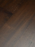 Elroy Couchtisch Walnuss, Detail