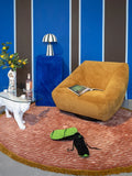 Jump Around Loungesessel in Ocker im Raum