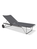 | CLICK Verstellbare Sonnenliege - Dunkelgrau von Houe online kaufen bei LIVINGforme.