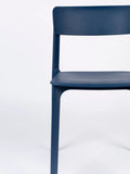 Clive Esszimmerstuhl in Dunkelblau, Detail