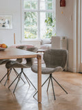 OMG Soft Esszimmerstuhl Beige, 2er-Set im Raum