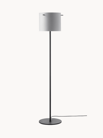 | Frandsen FM 1954 Stehleuchte – Skandinavische Eleganz mit grafischer Klarheit - von Frandsen online kaufen bei LIVINGforme.