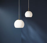 Pendelleuchte | PendelleuchteBall Glass Ø18 - von Frandsen online kaufen bei LIVINGforme.