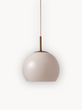 Pendelleuchte | PendelleuchteBall Glass Ø18 - Sandgrau von Frandsen online kaufen bei LIVINGforme.