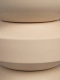 Apollo Beistelltisch in Beige, Detail