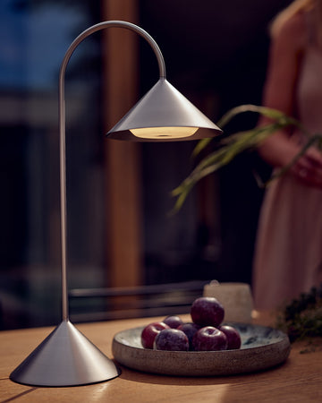 Stehleuchte Grasp Portable H47