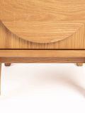 Groove Beistelltisch in Eiche, Detail