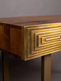Volan Konsolentisch Gold, Detail
