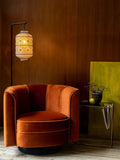 Flower Loungesessel in Orange im Raum