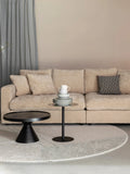 Sense 3-Sitzer Sofa in Beige im Raum