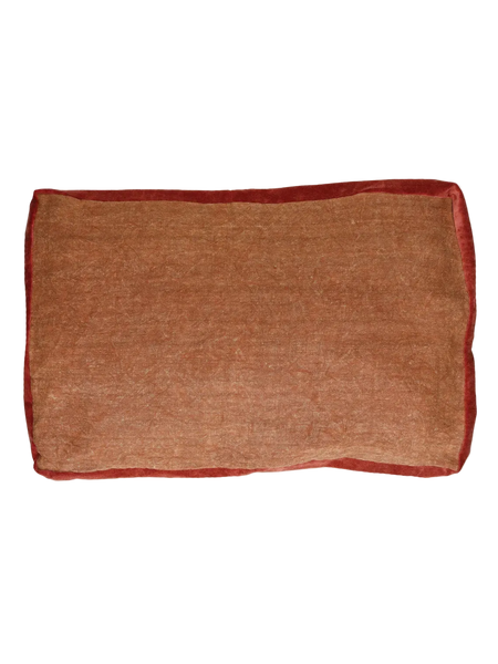 Kissen | POMAX Alpha Borders Kissen Samt - von POMAX online kaufen bei LIVINGforme.