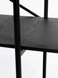 Marcio Regal in Schwarz, Detail