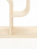 Seven Regal in Beige, Detail