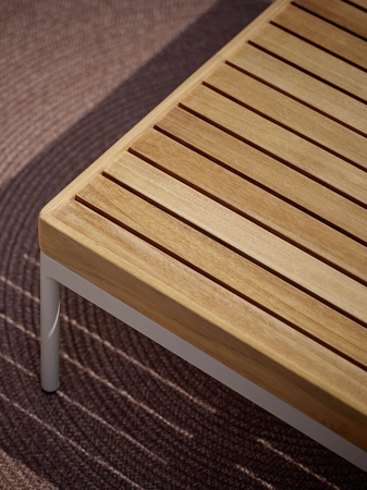 Tischplatte | Beistelltisch Coco 80x80x29 cm Aluminium greige Tischplatte Teak FSC®-zertifiziert - von Stern Möbel online kaufen bei LIVINGforme.