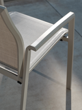 Stapelsessel | Stapelsessel Kari Aluminium greige mit Bezug Textilen Sesam - von Stern Möbel online kaufen bei LIVINGforme.