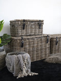 Depok Aufbewahrungstruhen Kubu-Rattan/Leder, grau Aufbewahrung Living Nordic