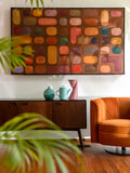 Juju Sideboard hoch Walnuss im Raum