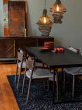 Class Sideboard hoch Braun im Raum