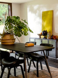 Boli Sideboard Schwarz im Raum