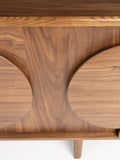 Groove Sideboard in Walnuss, Detail