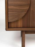 Groove Sideboard in Walnuss, Detail