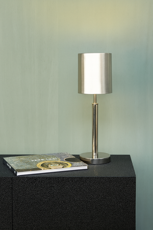 Tischleuchte | Tribeca Tischleuchte aus Edelstahl & Messing – vernickelt, 42 cm - von Lambert online kaufen bei LIVINGforme.