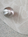 Forms Teppich Creme 160 × 230 cm im Raum