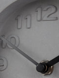 Pendulum Time Wanduhr in Beton Grau, Detail