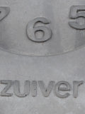 Pendulum Time Wanduhr in Beton Grau, Detail