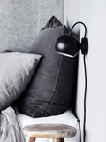 | Wandleuchte Ball mit USB - von Frandsen online kaufen bei LIVINGforme.