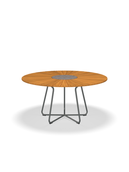 Gartentisch | CIRCLE Gartentisch - Ø 150 cm von Houe online kaufen bei LIVINGforme.