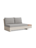 Edge Lounge Open Bank links mit Tisch