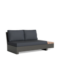 Edge Lounge Open Bank links mit Tisch