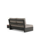 Edge Lounge Open Bank links mit Tisch