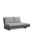 Edge Lounge Open Bank links mit Tisch