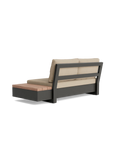 Edge Lounge Open Bank links mit Tisch