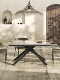 Esstisch Ria 160/240 x 100 x 76 cm, Platte Marmoroptik Calcatta, im Raum