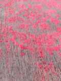 Teppich Rechteckig | Fading World – Pink Flash Teppich | Art.-Nr. 8261 - von Louis de Poortere online kaufen bei LIVINGforme.
