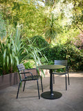 Gartentisch | PICO Café-Tisch rund mit Rundfuß - von Houe online kaufen bei LIVINGforme.