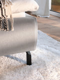 Pisa Polsterbett von Candy in Famous grey, Detail Seitenteil mit Fuß