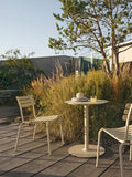 Gartenstuhl | ALUA Dining Stuhl ohne Armlehnen - von Houe online kaufen bei LIVINGforme.