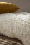 Lammfelle | Lammfelle 95 cm Länge - von W. Heino online kaufen bei LIVINGforme.