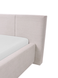 Kopfteil mit tiefen Einzügen, Capri Polsterbett in Beige #Beige