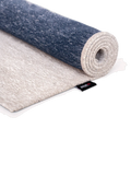 Craft Ribbon Sea Ink Organischer Teppich Teppich Louis de Poortere